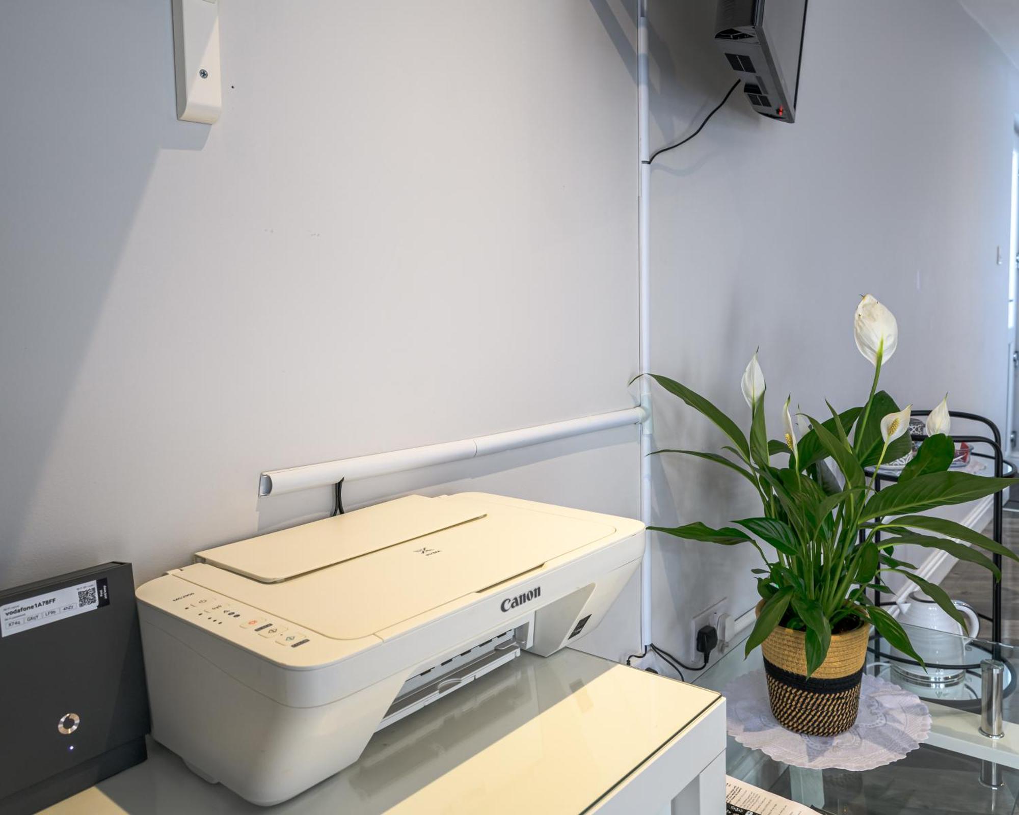 Luxury One Bedroom Guesthouse M6, Junction 10 Walsall Willenhall Eksteriør billede